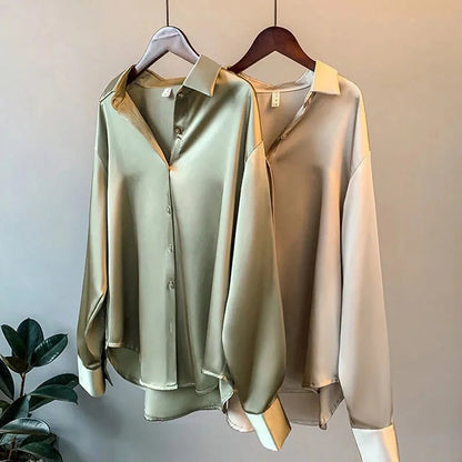 Olivia - Blusa de Satén Luxe de Manga Larga