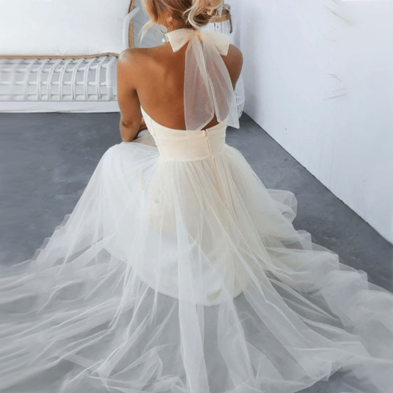 Jennifer | Vestido de Tendencia con Cuello Alto Aria