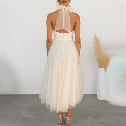 Jennifer | Vestido de Tendencia con Cuello Alto Aria