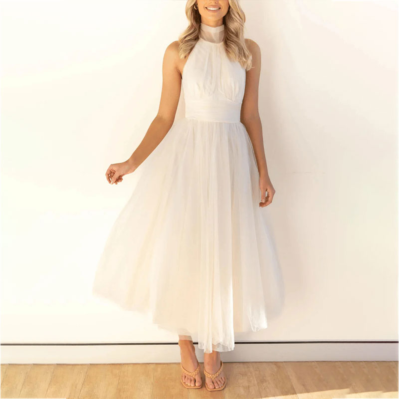 Vestido de Tendencia con Cuello Alto Aria
