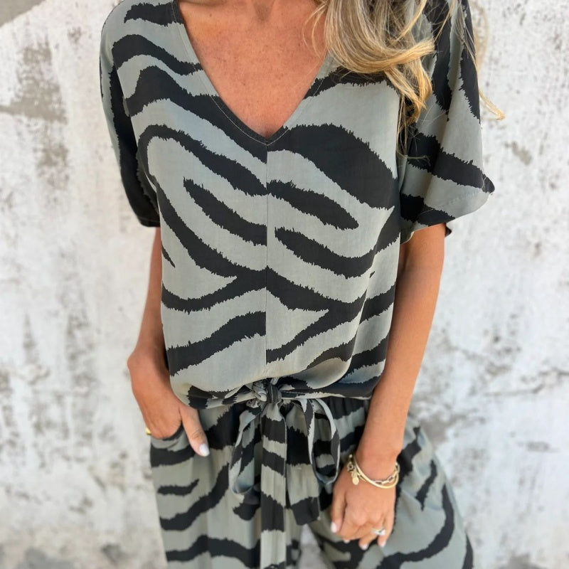 Evelina | Top y Pantalones con Estampado de Cebra en V