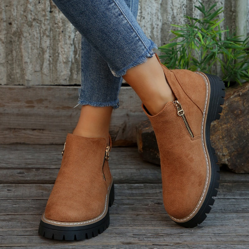 Botas de mujer con puntera redonda y cremallera lateral