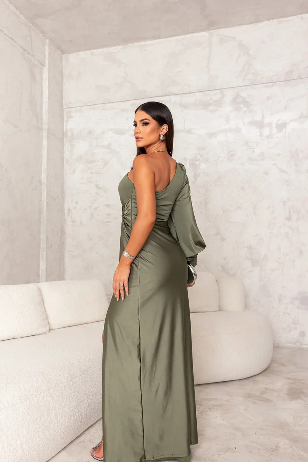Isabelle - Vestido Elegante con Finesse